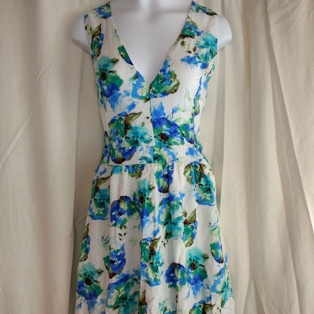 Embrace Floral Print Dress Empire Waist M